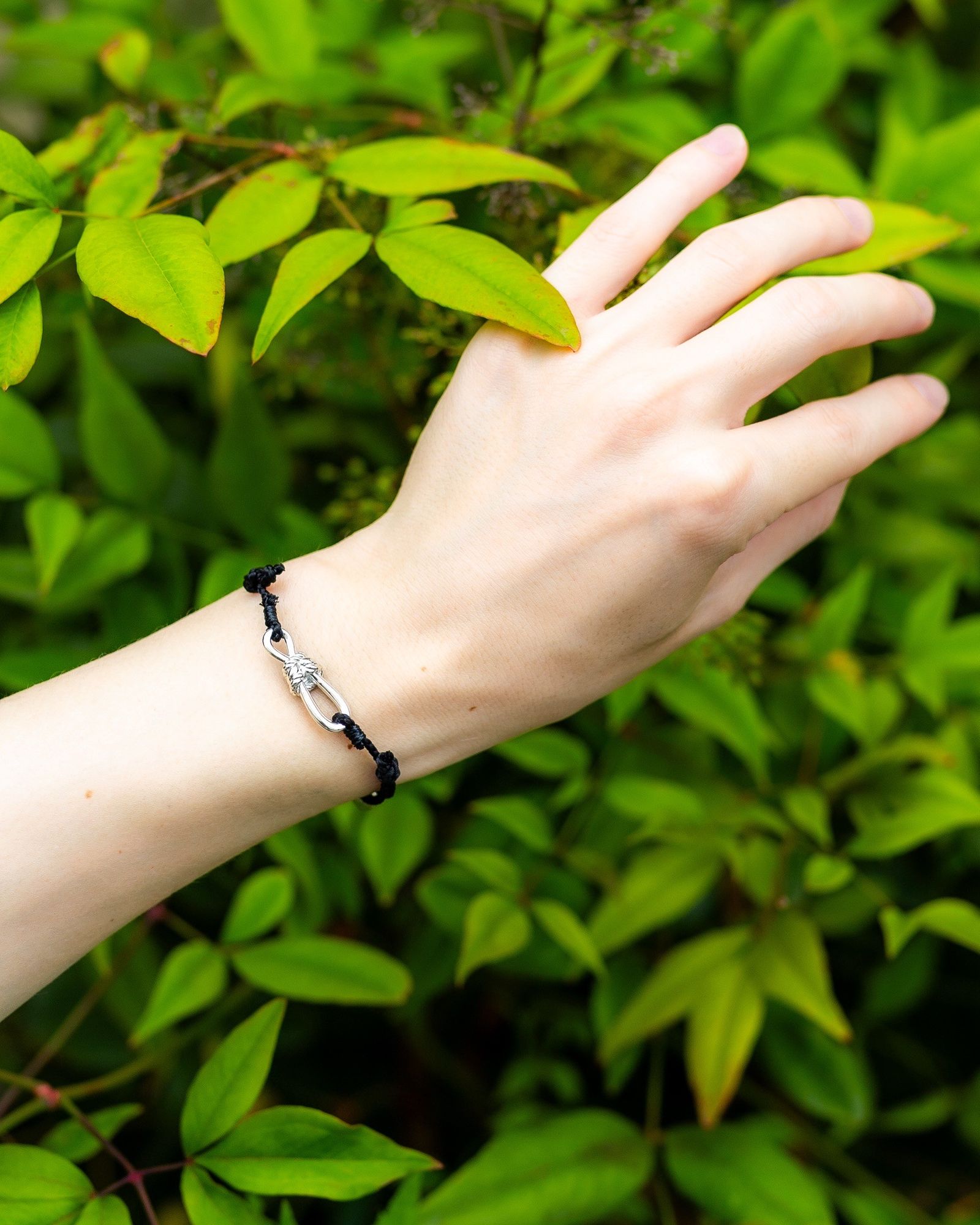 XOLO JEWELRY ショロジュエリー / Twisted Rope Link Silk Code Bracelet (BLACK)☆6月19日再入荷！