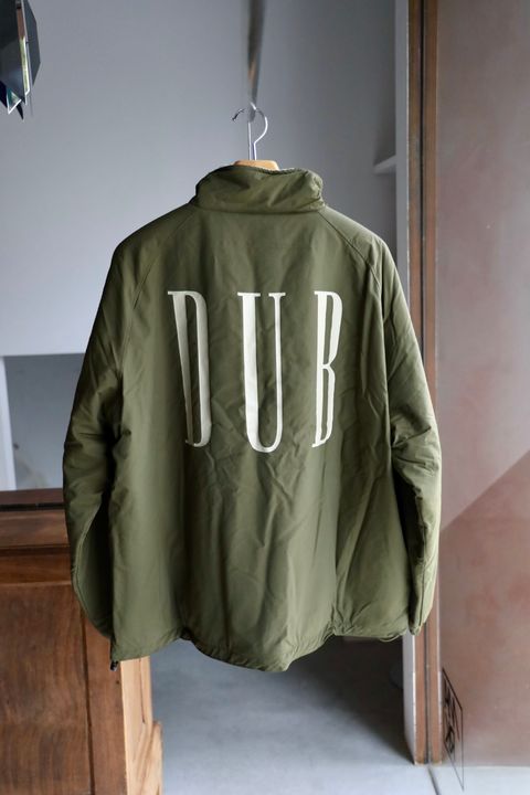 イズネスミュージック 25AW DUB REVERSIBLE FLEECE JACKET (IMP6_26_DBJK01)KHAKI☆新作発売！