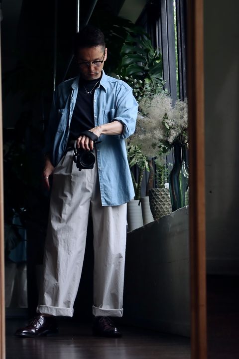 A.PRESSE High Density Weather Cloth Trousersスタイル