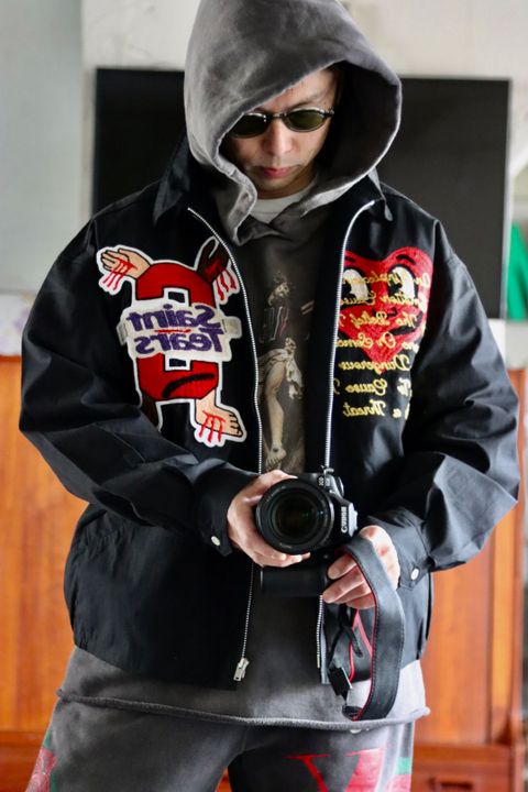 ©SAINT M×××××× 22SS VLONE HOODIE style.