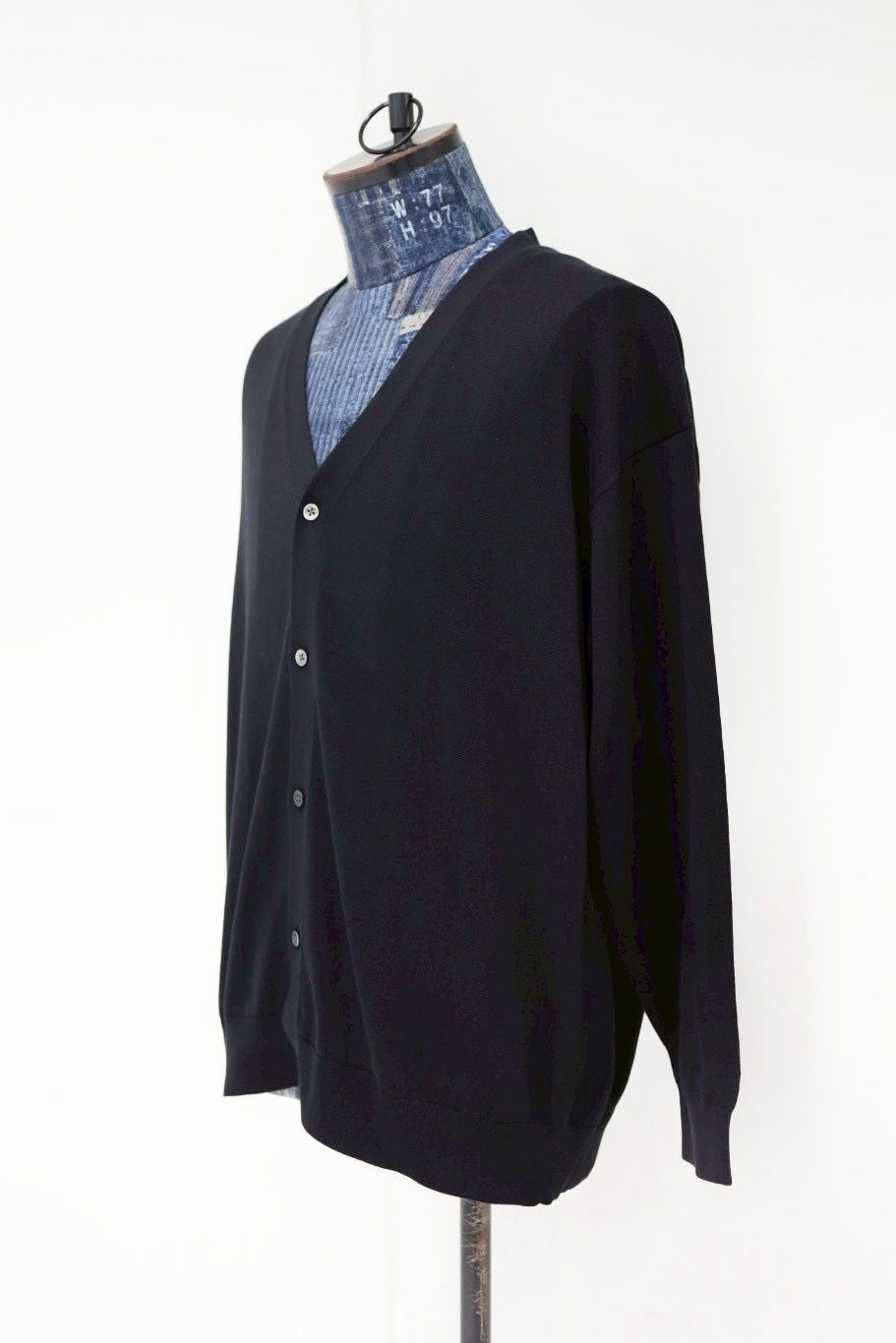 グラフペーパー26SS Suvin High Gauge Knit Cardigan (GU261-80261B)BLACK☆1月17日(土)発売！