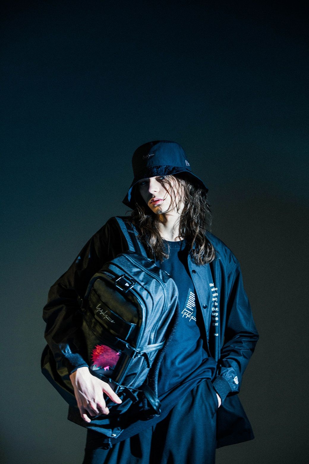 Yohji Yamamoto×NEWERA 23SS 半袖オーバーサイズドパフォーマンスTシャツラベルロゴ(HZ-T93-280)BLACK☆4月5日(水)発売！