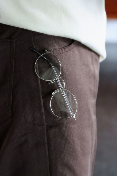 CIOTAスビンコットンポリエステルツイル5Pパンツ"DARK BROWN"style.