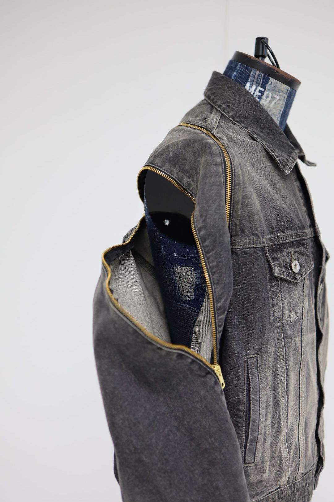 doublet ダブレット26SS FILLETED ZIP DENIM JACKET (26SS08BL241) BLACK ★1月17日(土)11:00発売！