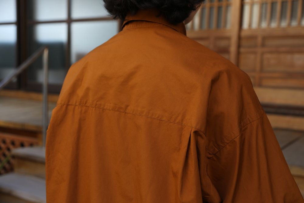 Graphpaper Broad Oversized S/S Regular Collar Shirt(GM212-50625B) style. 2021.05.23.