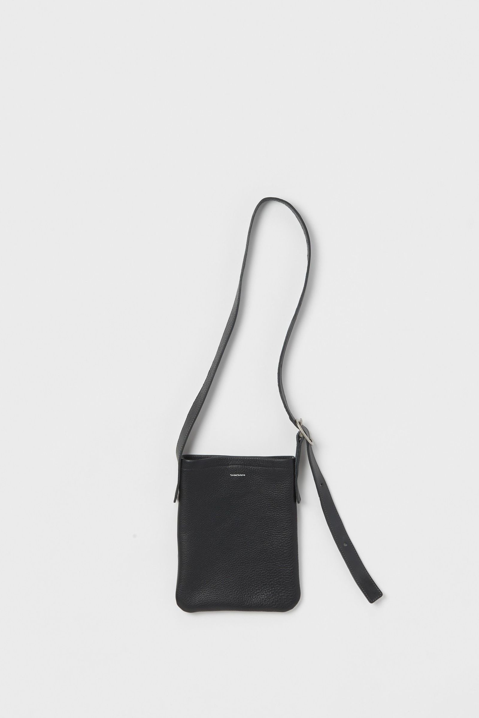 Hender Scheme - エンダースキーマ ショルダーバッグ one side belt bag  small(is-rb-oss)black☆12月7日(土)発売！ | mark