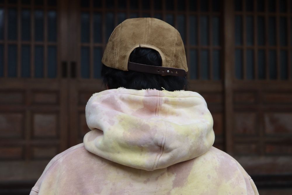 doublet WASTE VEGETABLE DYED HOODIE(22SS28CS209) style. 2022.01.19.