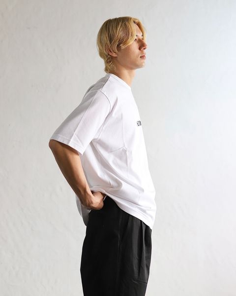 コムデギャルソンオム 24SS ロゴプリントTシャツ(WHITE) style 2024.4.5