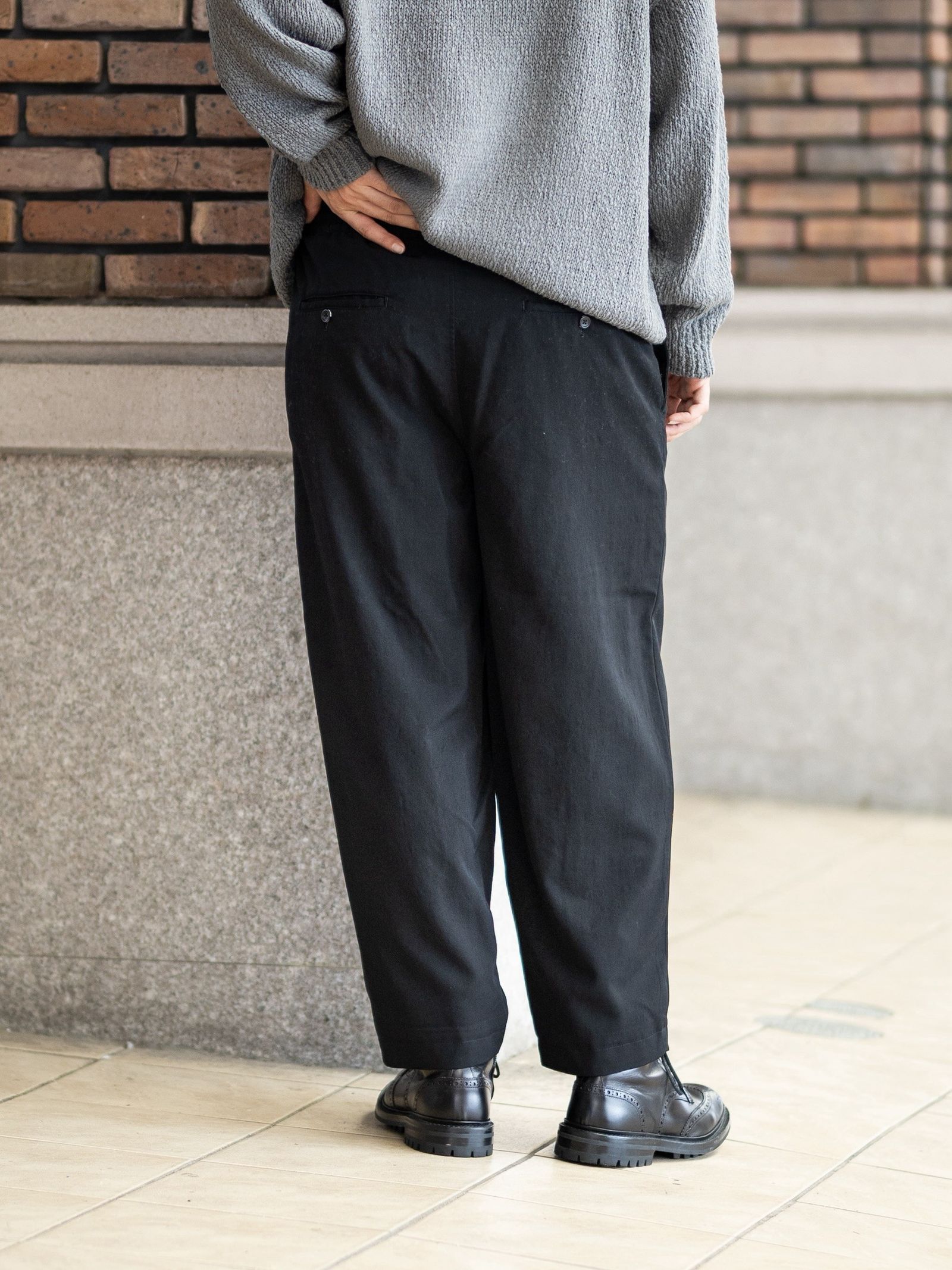 グラフペーパー Fulled Wool Twill Wide Easy Pants(GM263-40412)BLACK☆9月12日(土)発売！