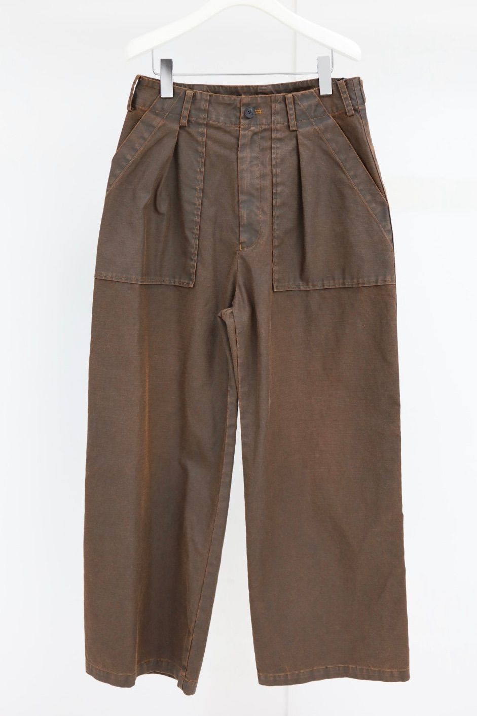 YOKE 26SS Coating Cotton 1pleated Backer Pants(YK26SS01184P)BROWN