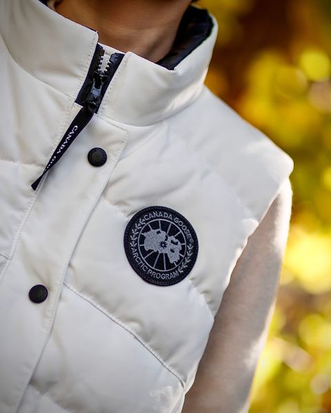 CANADA GOOSE 24FW レディース新作Freestyle Vest Black Label style.2024.12.2
