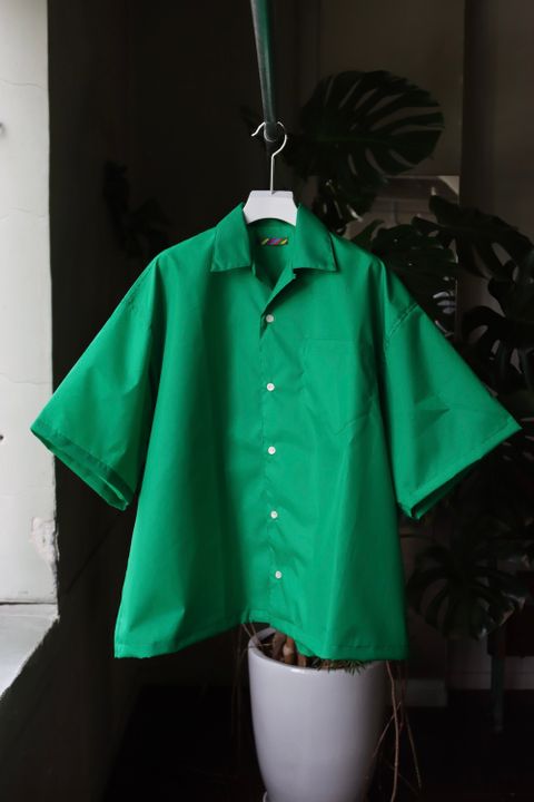 イズネス22SS BALLOON WIDE SHIRT(1022SSSH03)FLASH GREEN