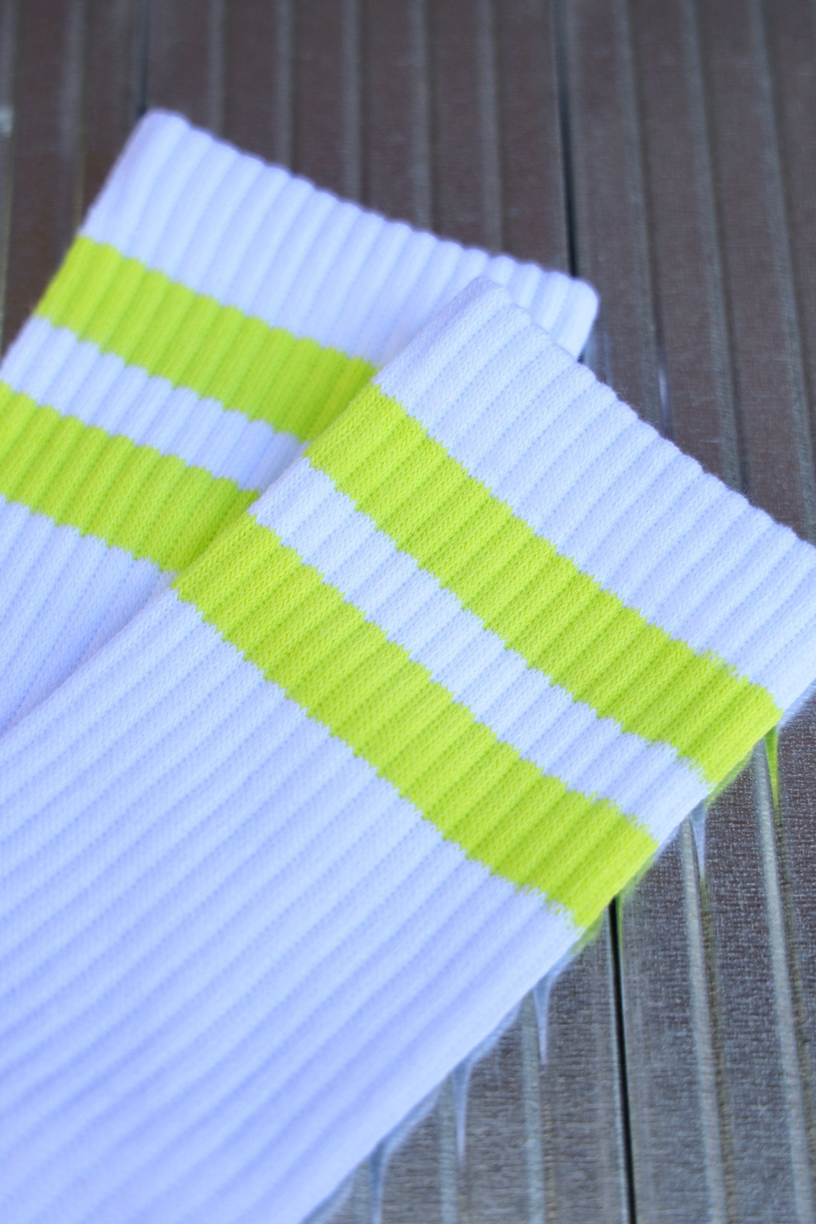 フレッシュサービスソックス 2-PACK LINE CREW SOCKS (YELLOW)