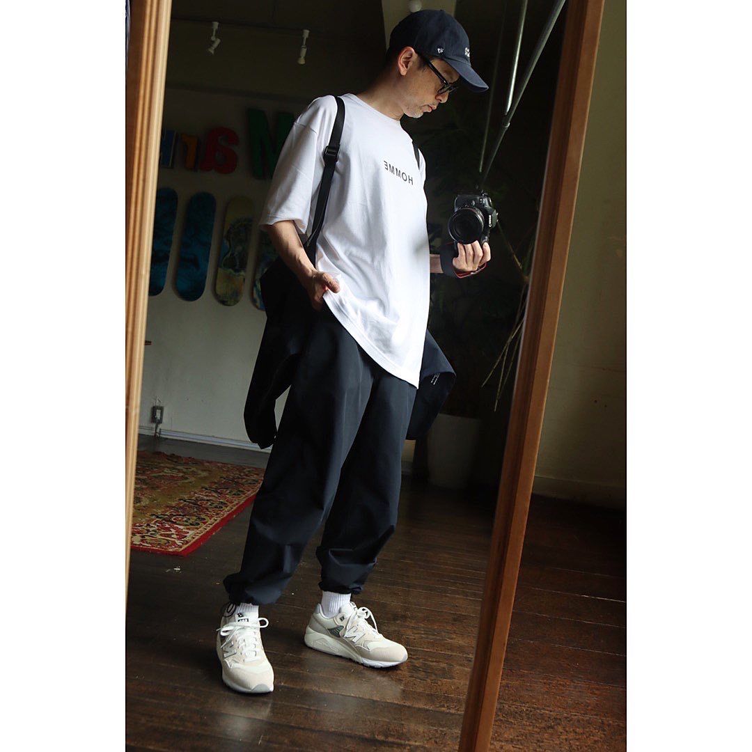 COMME des GARCONS HOMME×New Balance MT580スタイル