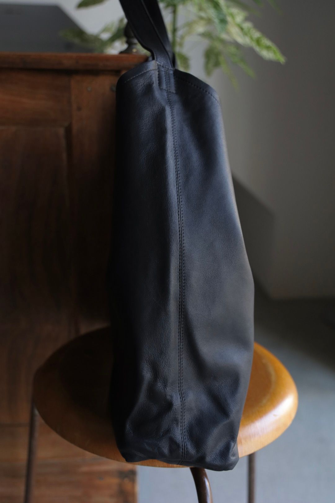 Morphee / モルフェトートバッグ TRIANGLE SHOULDER(TAM-BLK)BLACK☆新作発売！