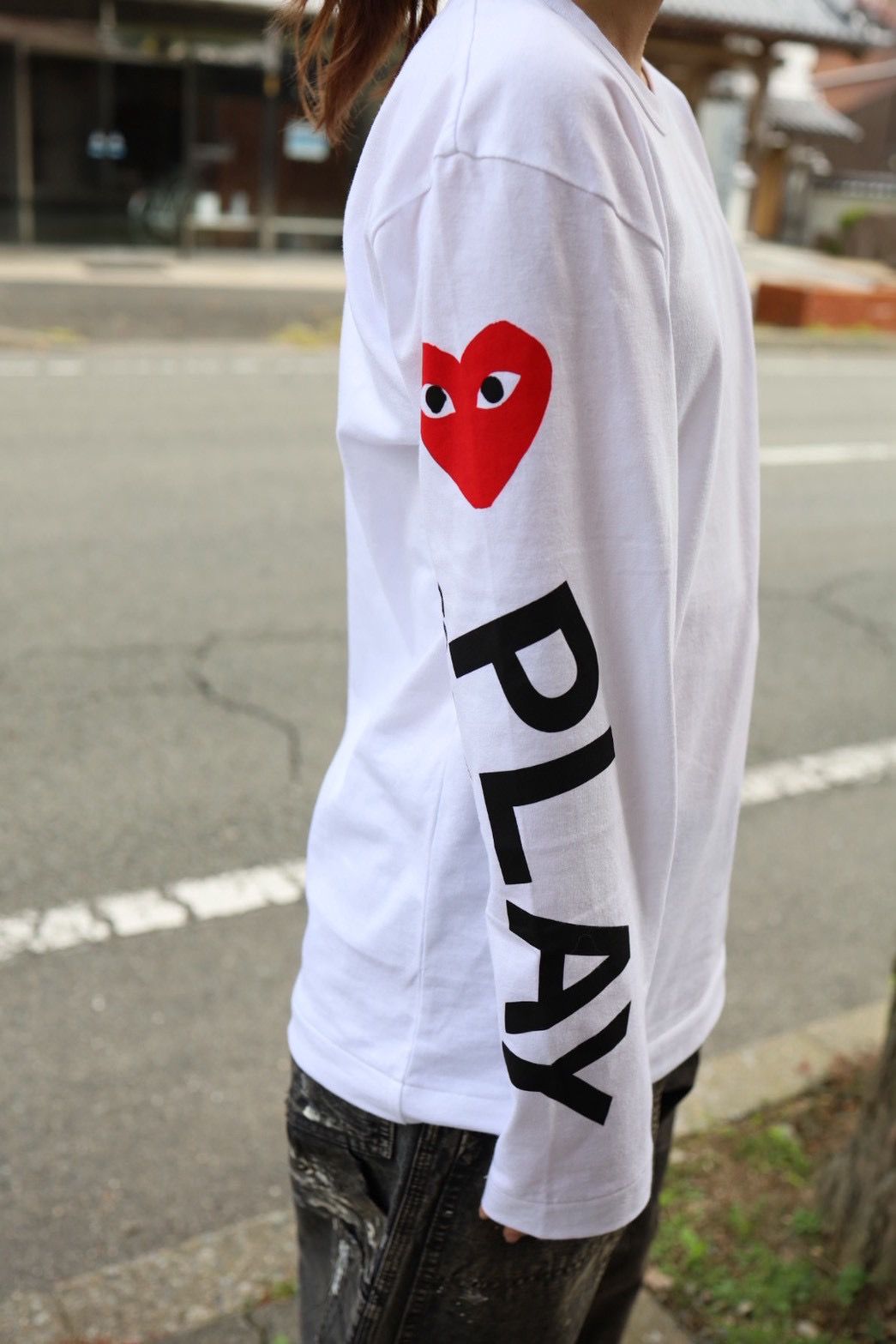 PLAYプレイコムデギャルソン スリーブロゴプリントTシャツ ☆11月1日(土)発売！