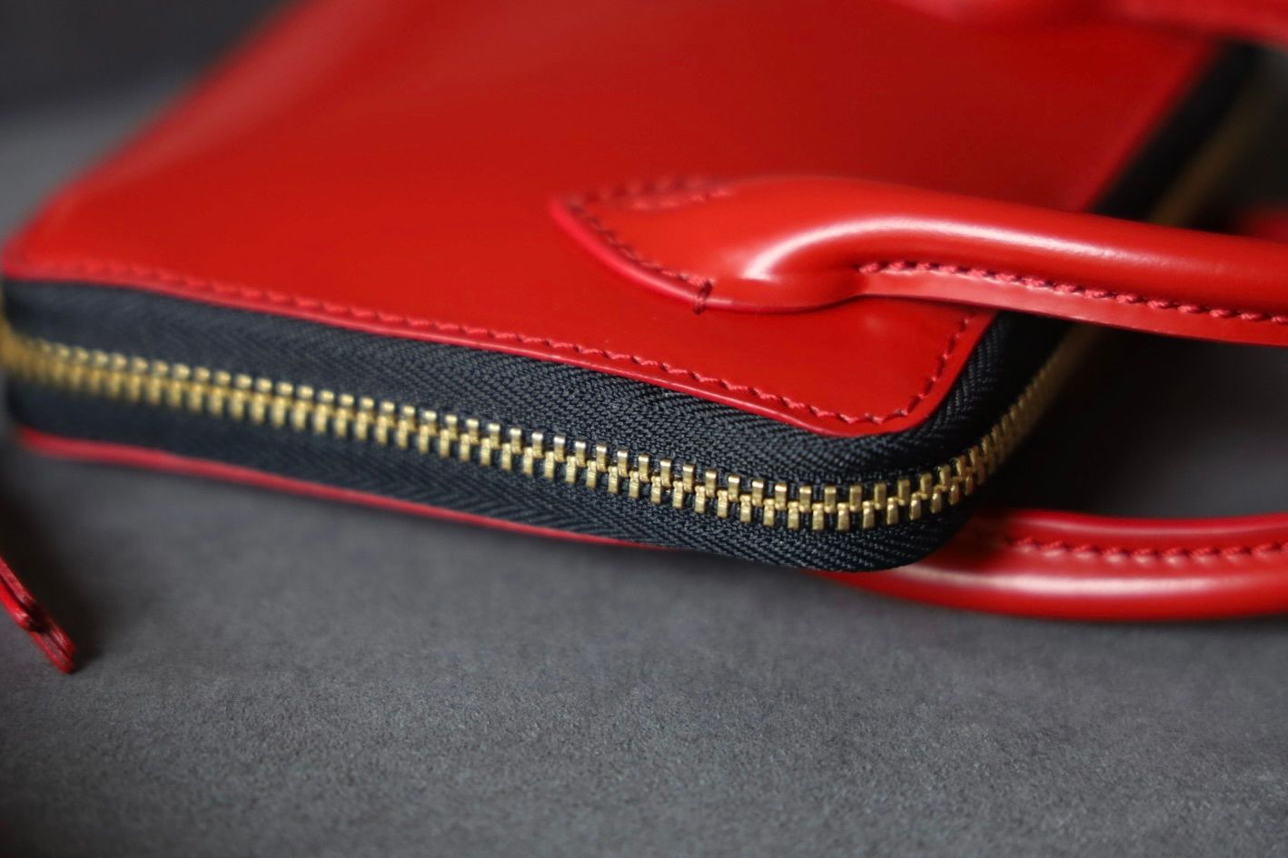 コムデギャルソン 財布 HANDELS WALLET 2つ折り財布(8Z-U210-051)RED☆9月27日発売！