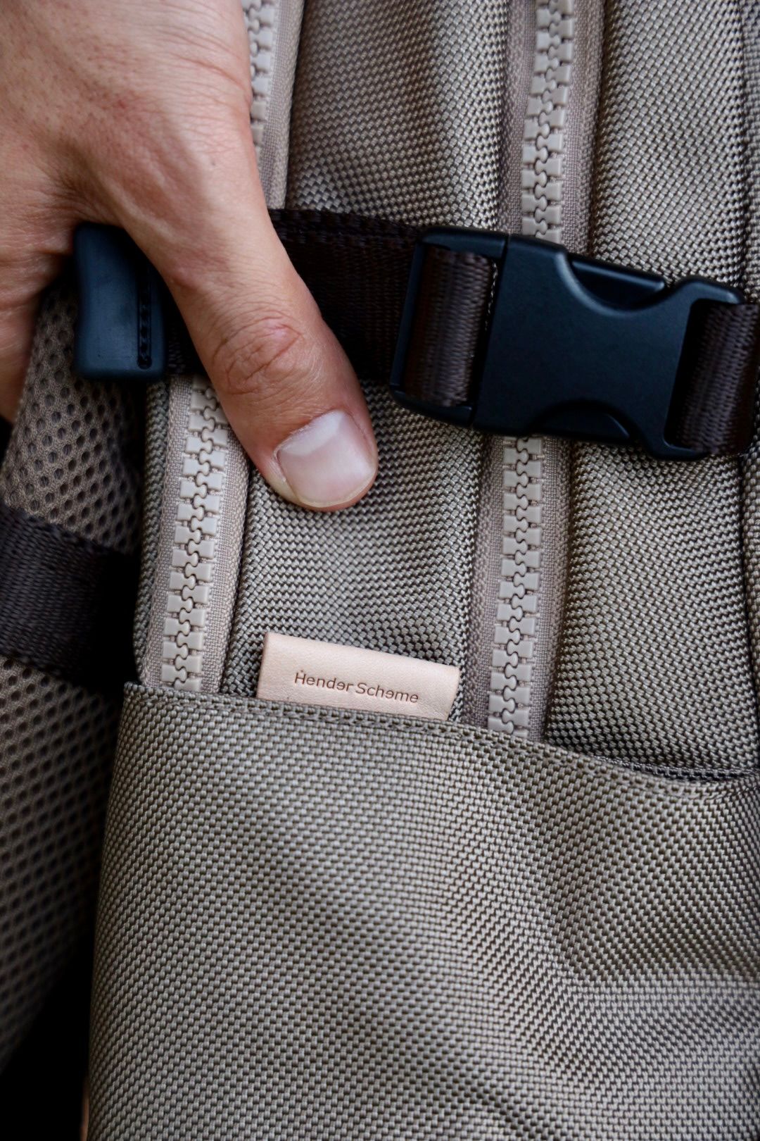 エンダースキーマ バッグ module back pack 26L(xu-b-mbp)mocha