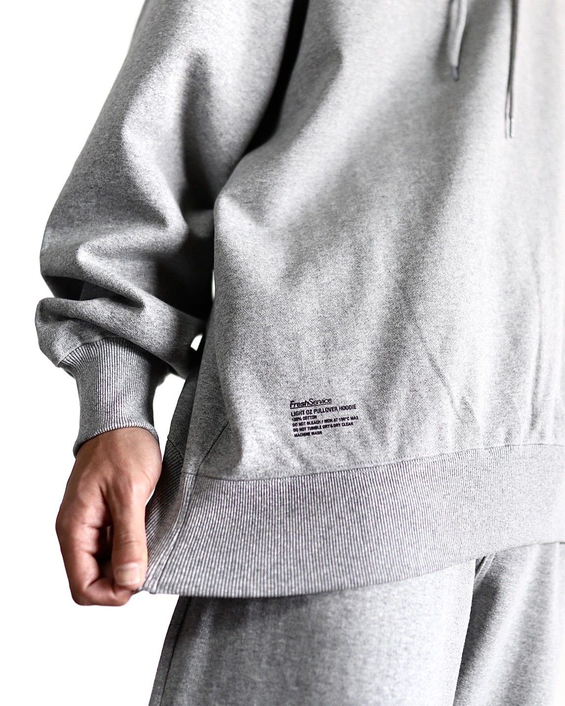 フレッシュサービス 新作 LIGHT OZ PULLOVER HOODIE スタイル