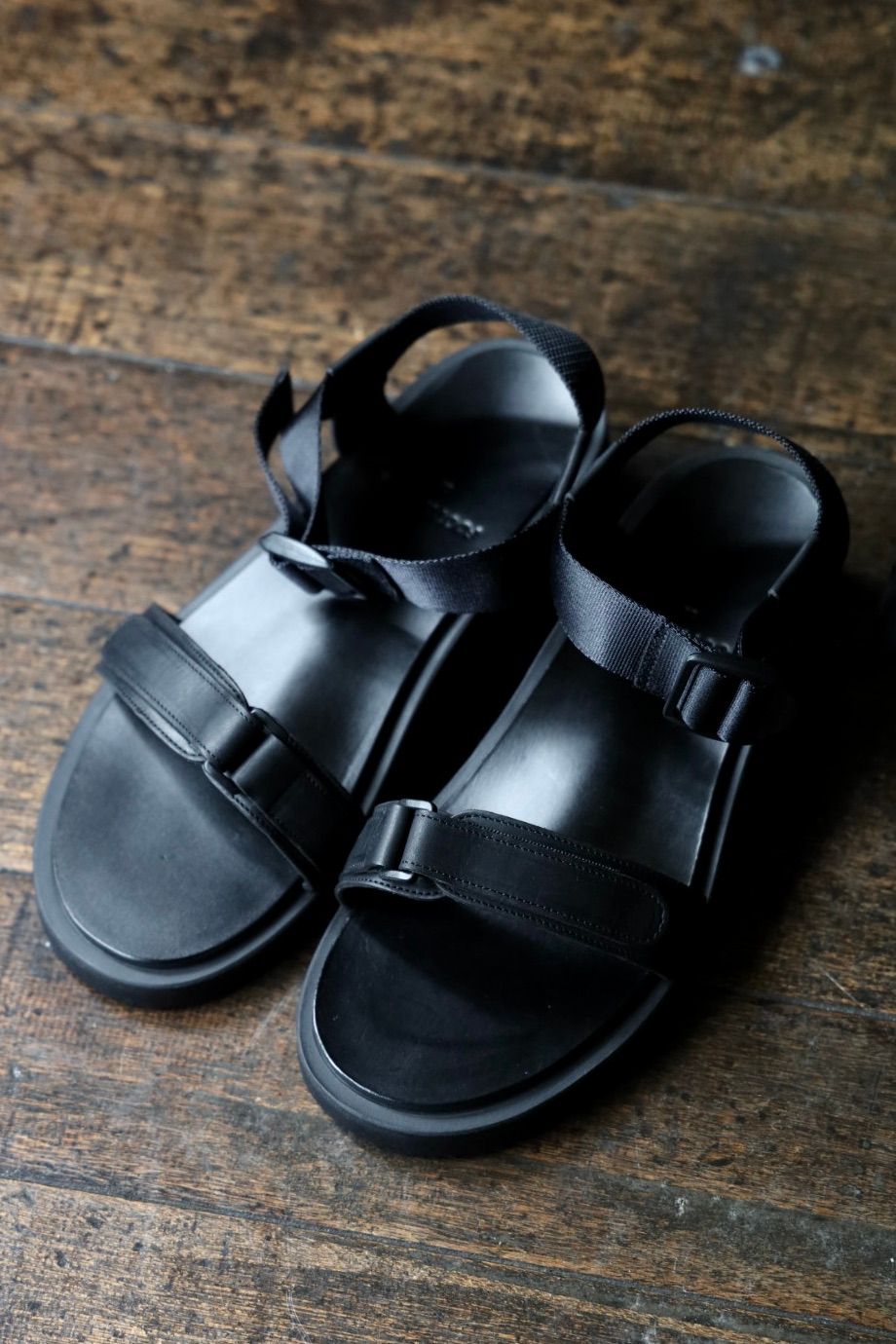FOOTWORKS サンダル 24.5 cm ブラック FOOTWORKS - FOOTWORKSフットワークス New Sandals with Velcro