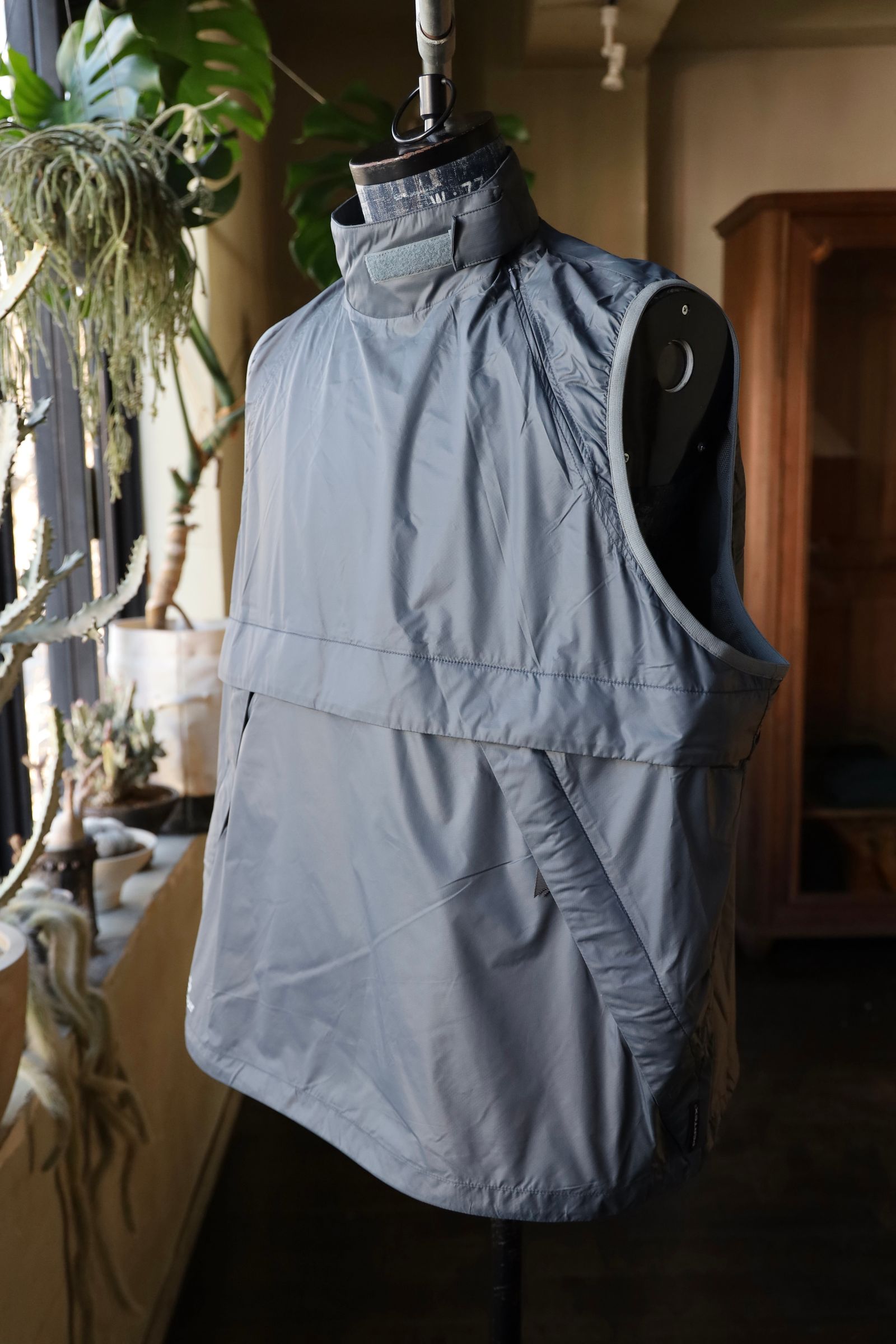 フレッシュサービス PERTEX® REISSUE PULLOVER VEST(FSC251-30090)GRAY