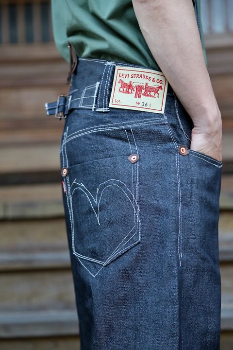 JUNYA WATANABE MAN Levi’s® Wネームサスペンダー付きデニムパンツstyle.2021.2.9.