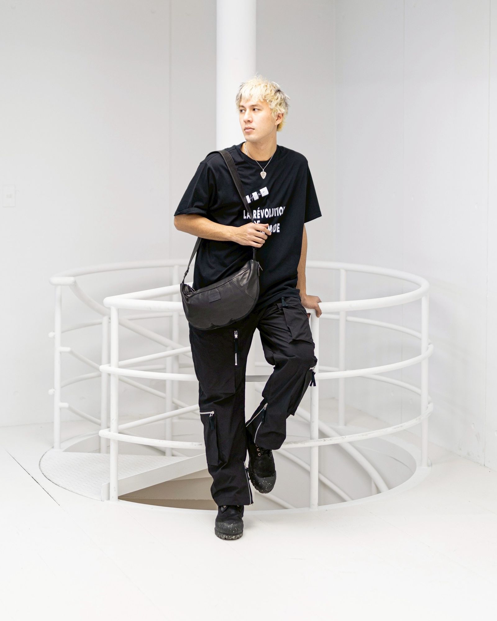 Yohji Yamamoto ハーフムーンショルダーバッグ(HK-I06-761)BLACK☆新作発売！