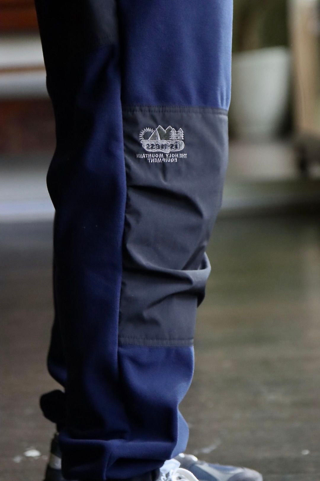 イズネス22AW THM FLEECE PANTS (1003AWPT01)NAVY