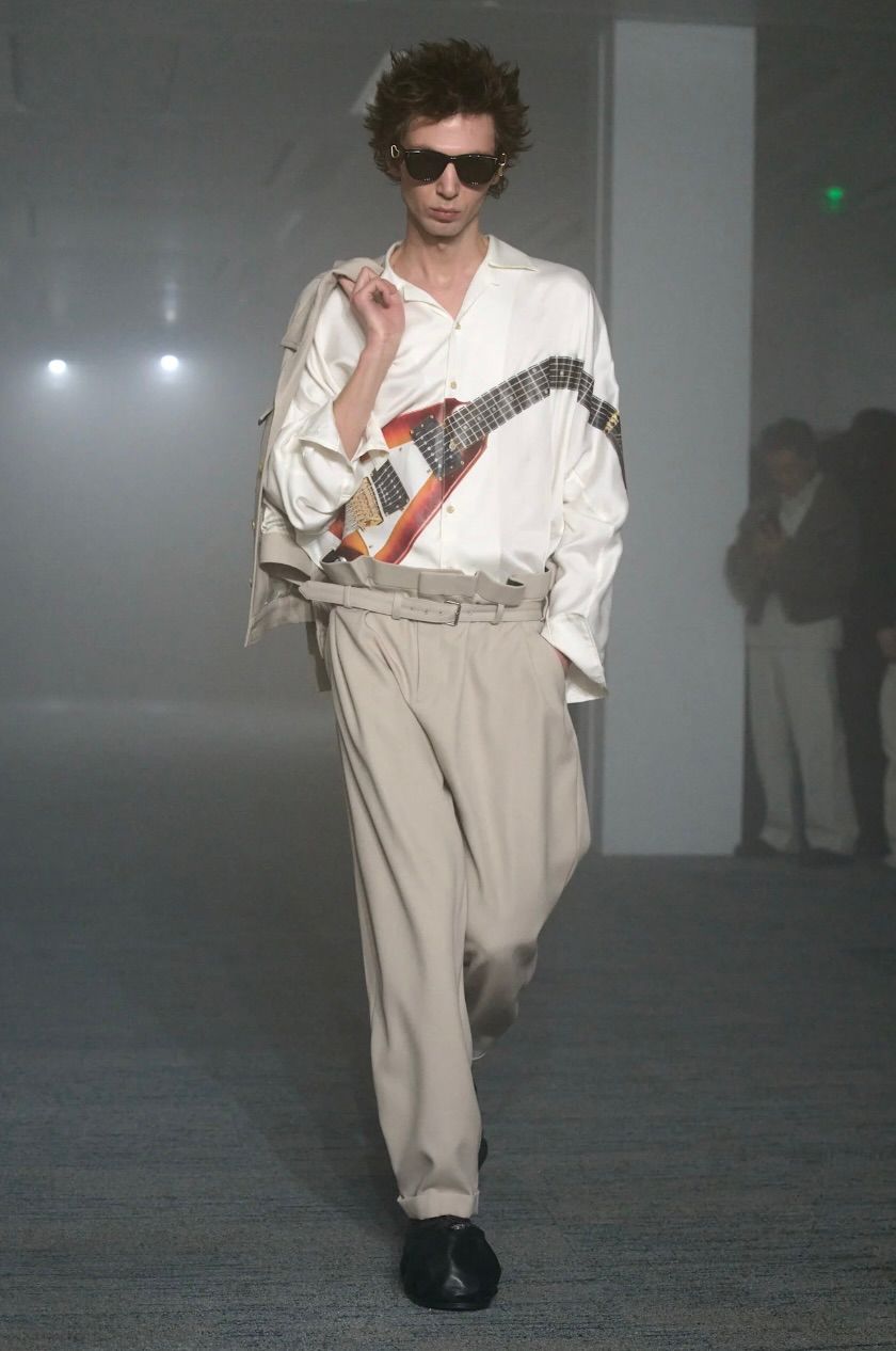 doublet ダブレット26AW AIR GUITAR SHIRT (26AW19SH177)WHITE☆7月11日(土)発売！