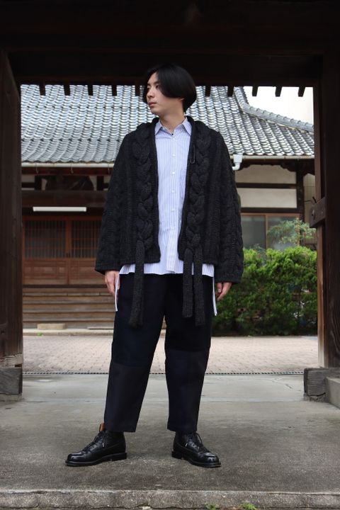 YOKE HAND KNITTING CABLE CARDIGAN(YK21AW0289S) style.2021.10.9.