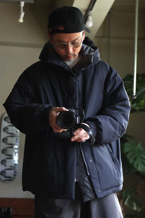 グラフペーパー22AW PERTEX Riversible Hooded Downスタイル.2022.9.23.