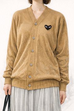 プレイ コムデギャルソン　カーディガン　ベージュ COMME des GARCONS - 【美品】プレイコムデギャルソン カーディガン