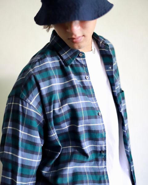 Graphpaper 23AW PERTEX_SHIELD Shell Jacketスタイル