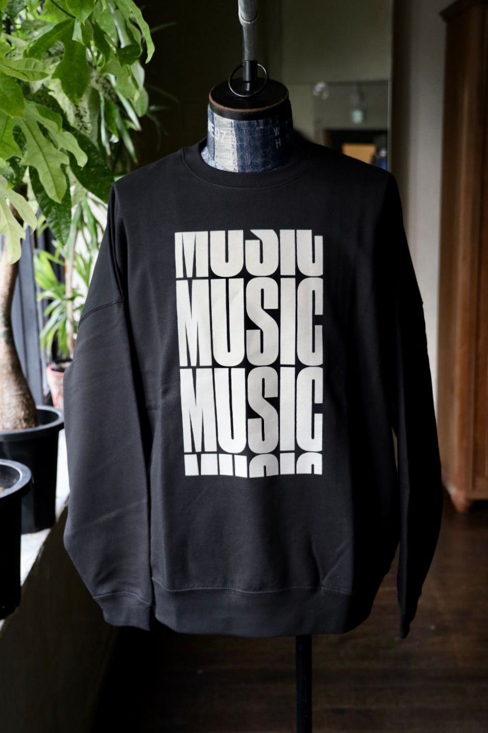 イズネスミュージック 25AW DELAY SWEAT SHIRTS (IMP6_17_MUSIC DELAYSW01)BLACK☆新作発売！