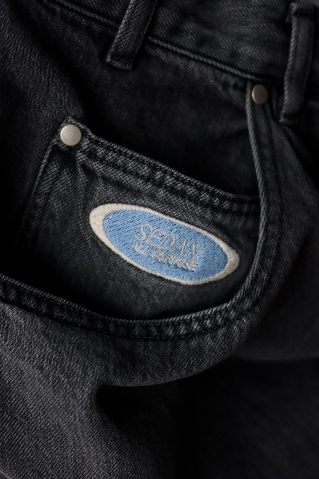 SEDAN ALL-PURPOSE - セダンオールパーパス SS24 Oval Logo SEDAN ALL-PURPOSE - セダンオールパーパス SS24 Oval Logo