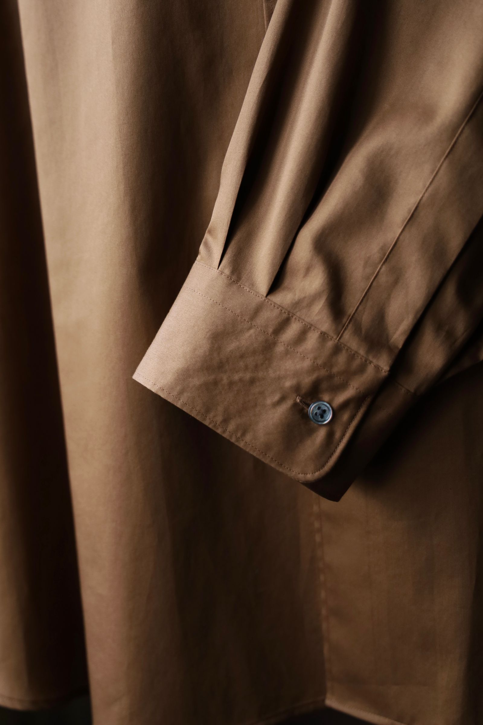 グラフペーパーシャツ 25SS Silicon Poplin Oversized Regular Collar Shirt(GM251-50144)BROWN