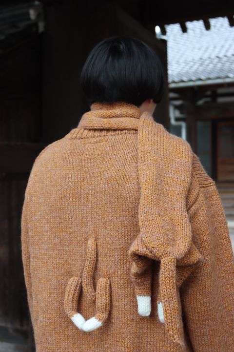 doublet STUFFED CAT HAND-KNITTING PULLOVER"CAMEL style"