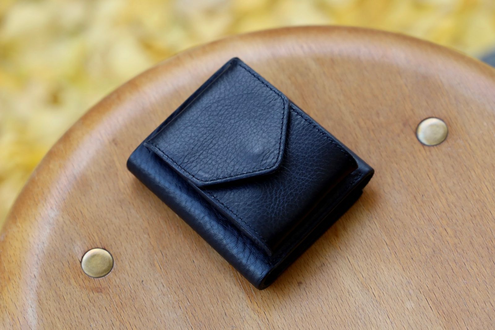 Hender Scheme ネイビー レザー コインケース Hender Scheme ネイビー レザー コインケース（Hender Scheme