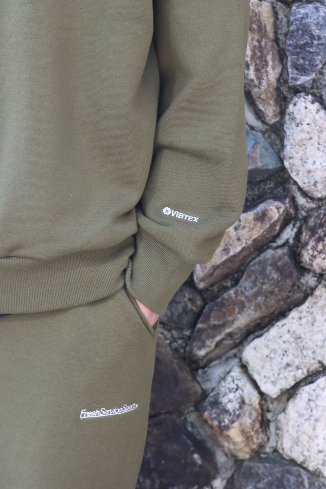FreshServiceSport VIBTEX CREW NECK SWEAT style.2022.11.11