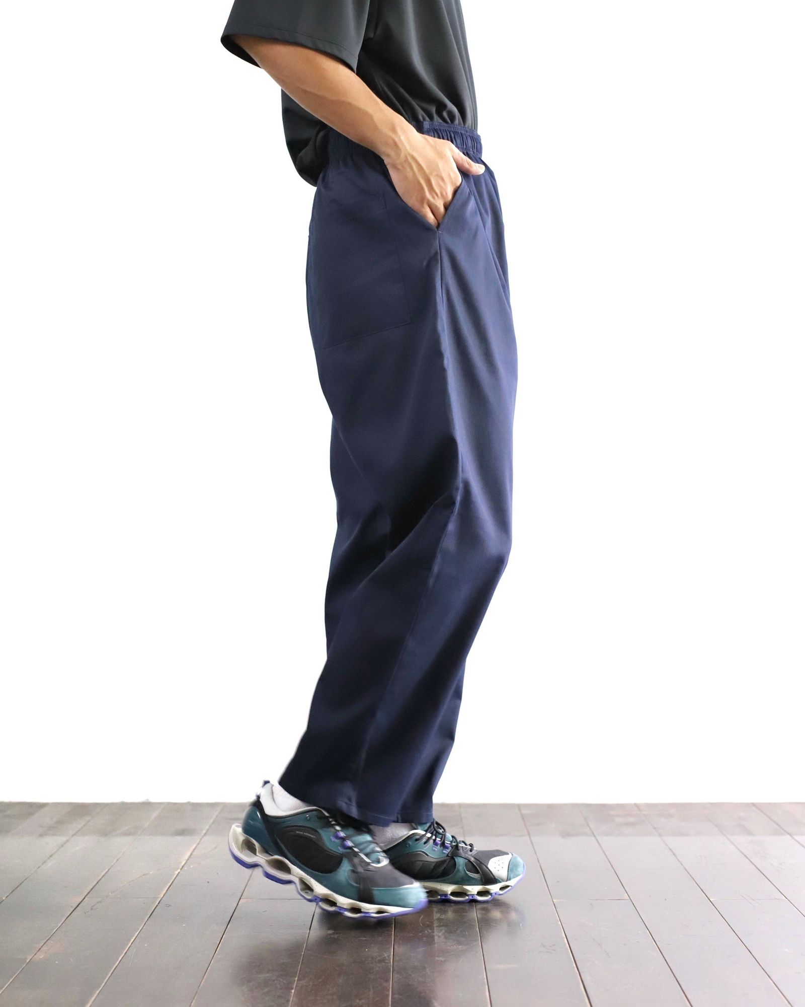 FreshService - フレッシュサービス CORPORATE EASY PANTS(NAVY) | mark