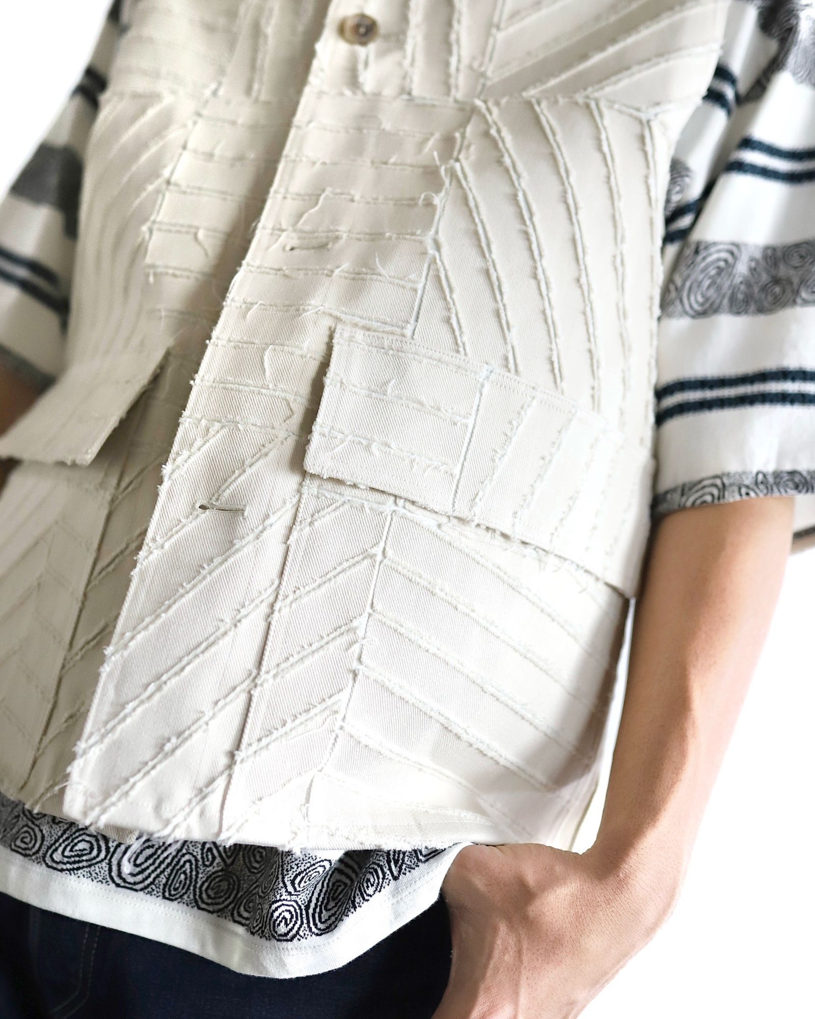 YOKE - ヨーク24SS BONDING OPAL WORK VEST(YK24SS0622V)IVORY