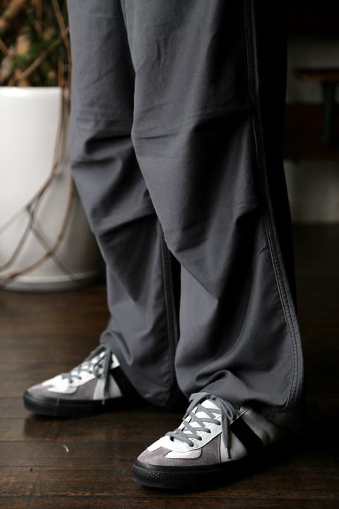 Graphpaper Light Moleskin Oversized Pants"C.GRAY"style.8.14.