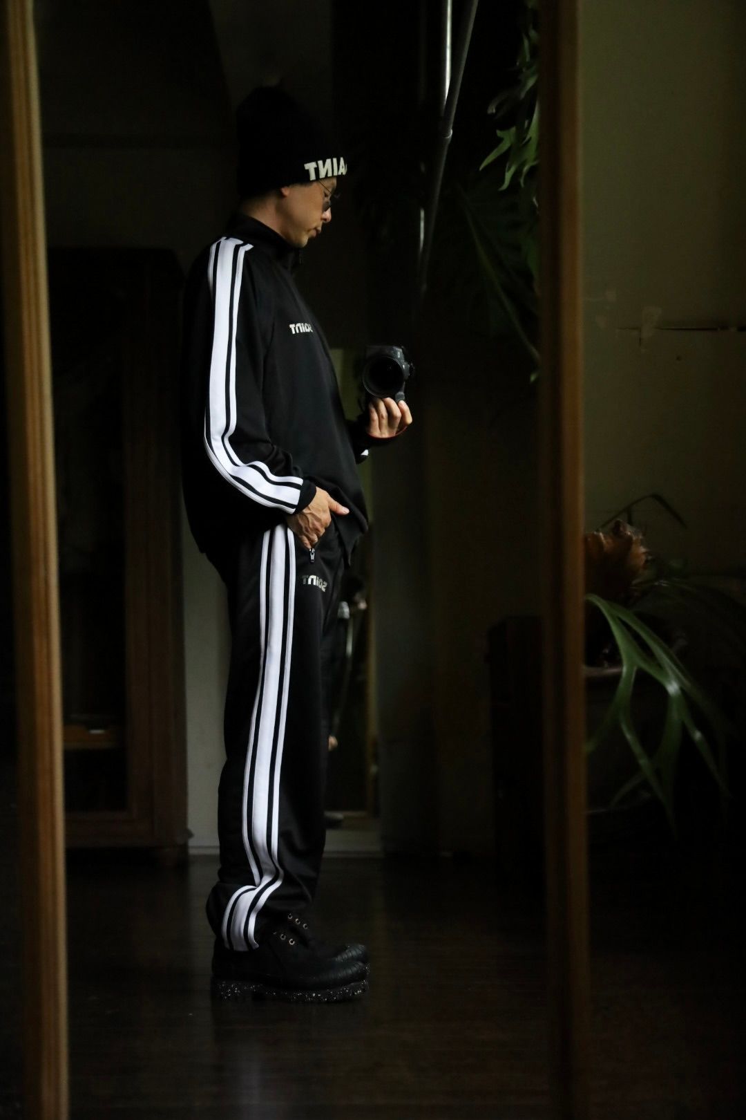 ©SAINT M×××××× TRACK JACKETスタイル.