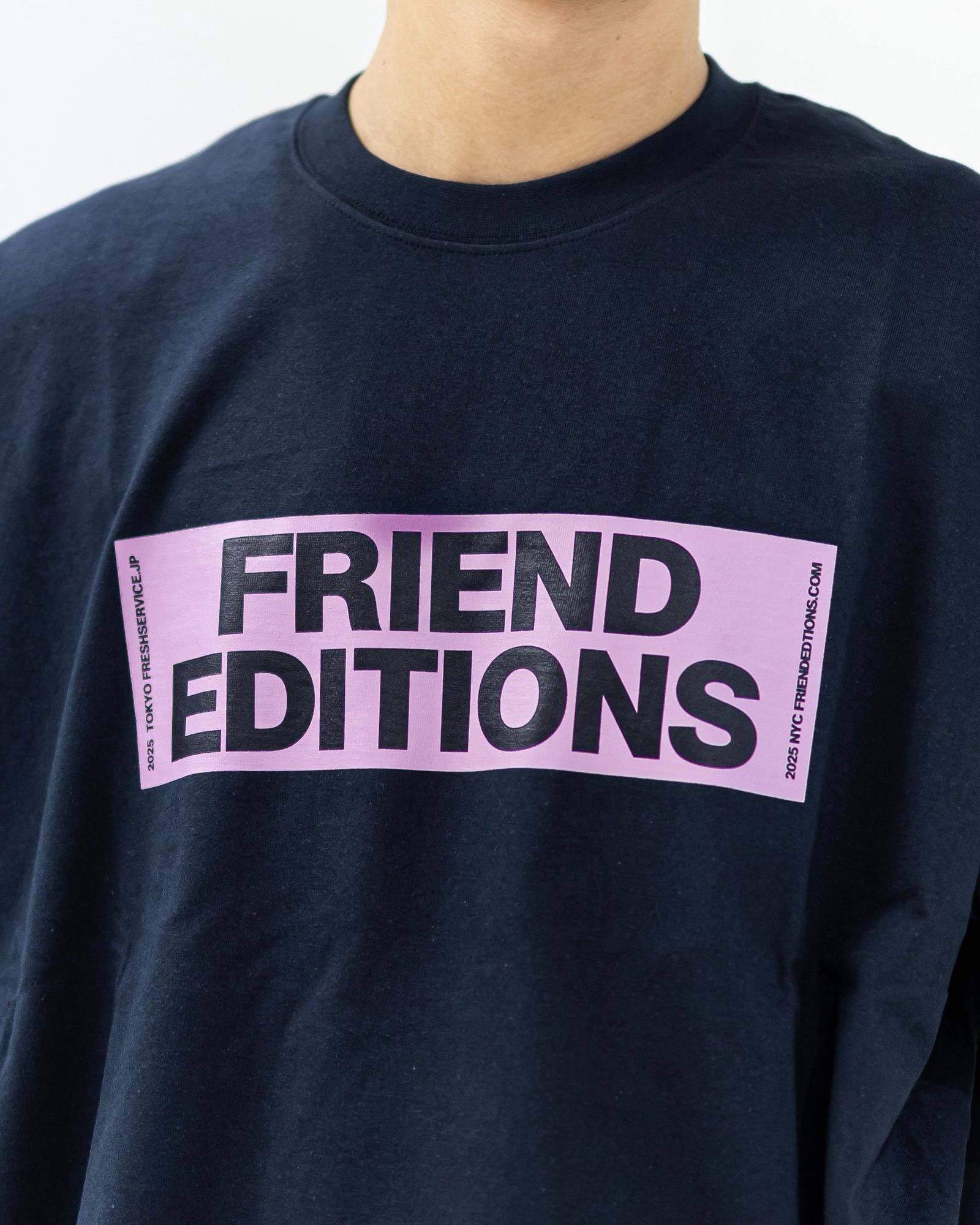 FreshService  FRIEND EDITIONS CORPORATE TEE "STICKER"(NAVY)新作発売！