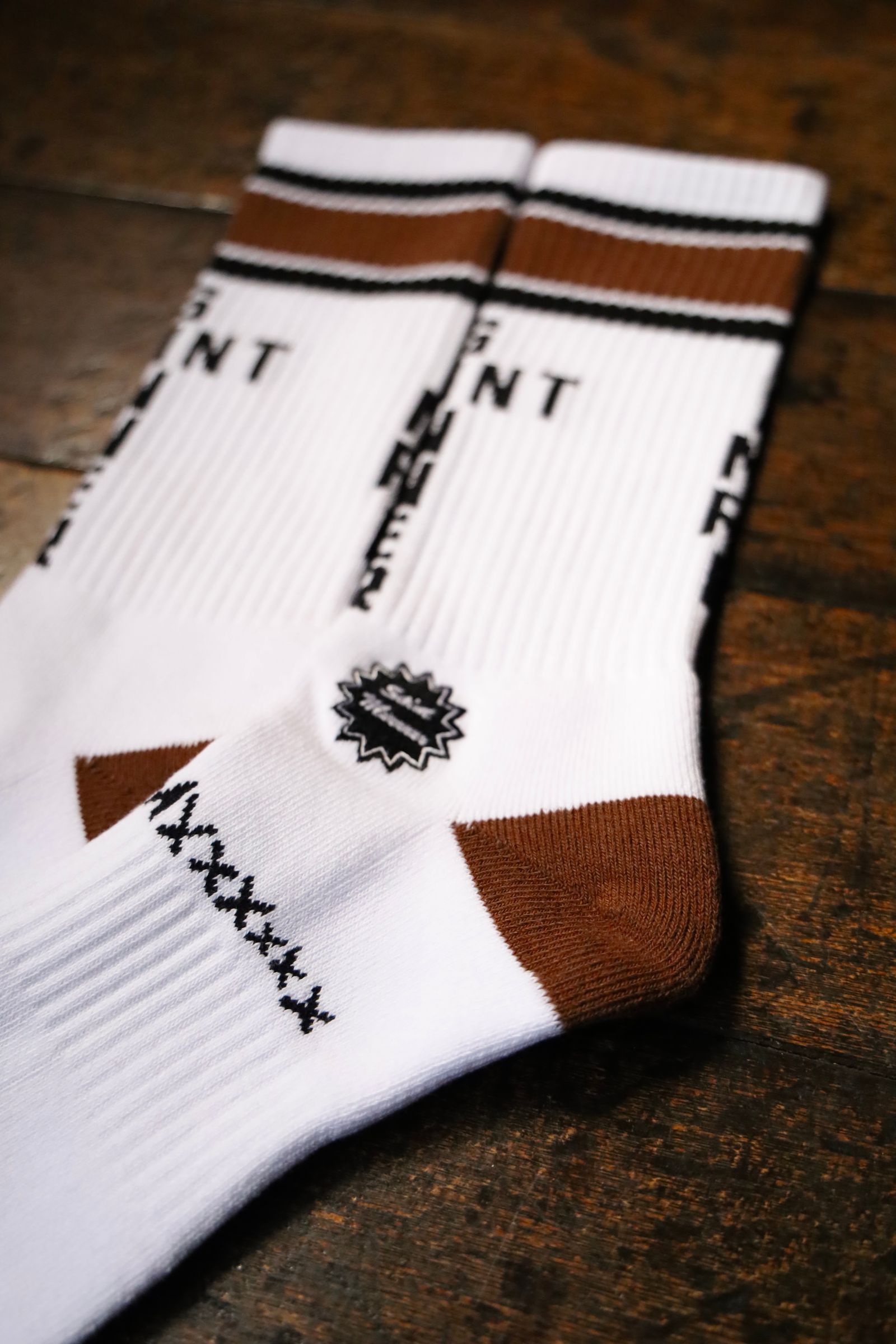 セントマイケル25SS SAINT SINNER SOCKS (SM-HR8-0000-109)BROWN