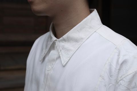 sulvam OX left embro shirt"WHITE"style.2020.7.21.