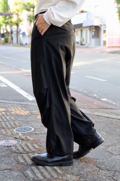 グラフペーパー 25AW Cotton Cupro Back Satin Military Pants(GM253-40345)BLACK