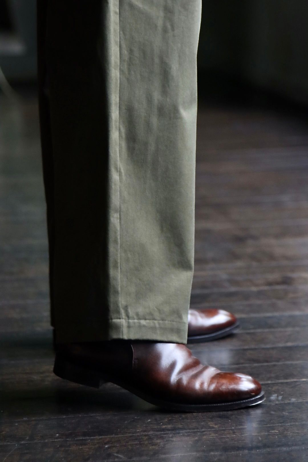 A.PRESSE - アプレッセ22FW Chino Trousers (22AAP-04-06H)OLIVE※8月11日発売 | mark