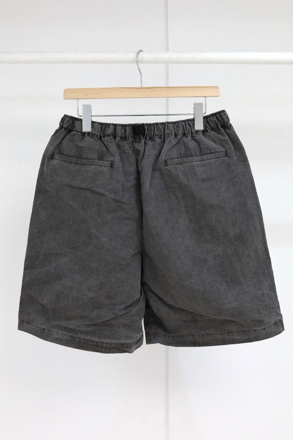 イズネス 26SS パンツPigment-Dyed Shorts(26SS_10_1007SSPT01-1W) BLACK ☆新作発売！
