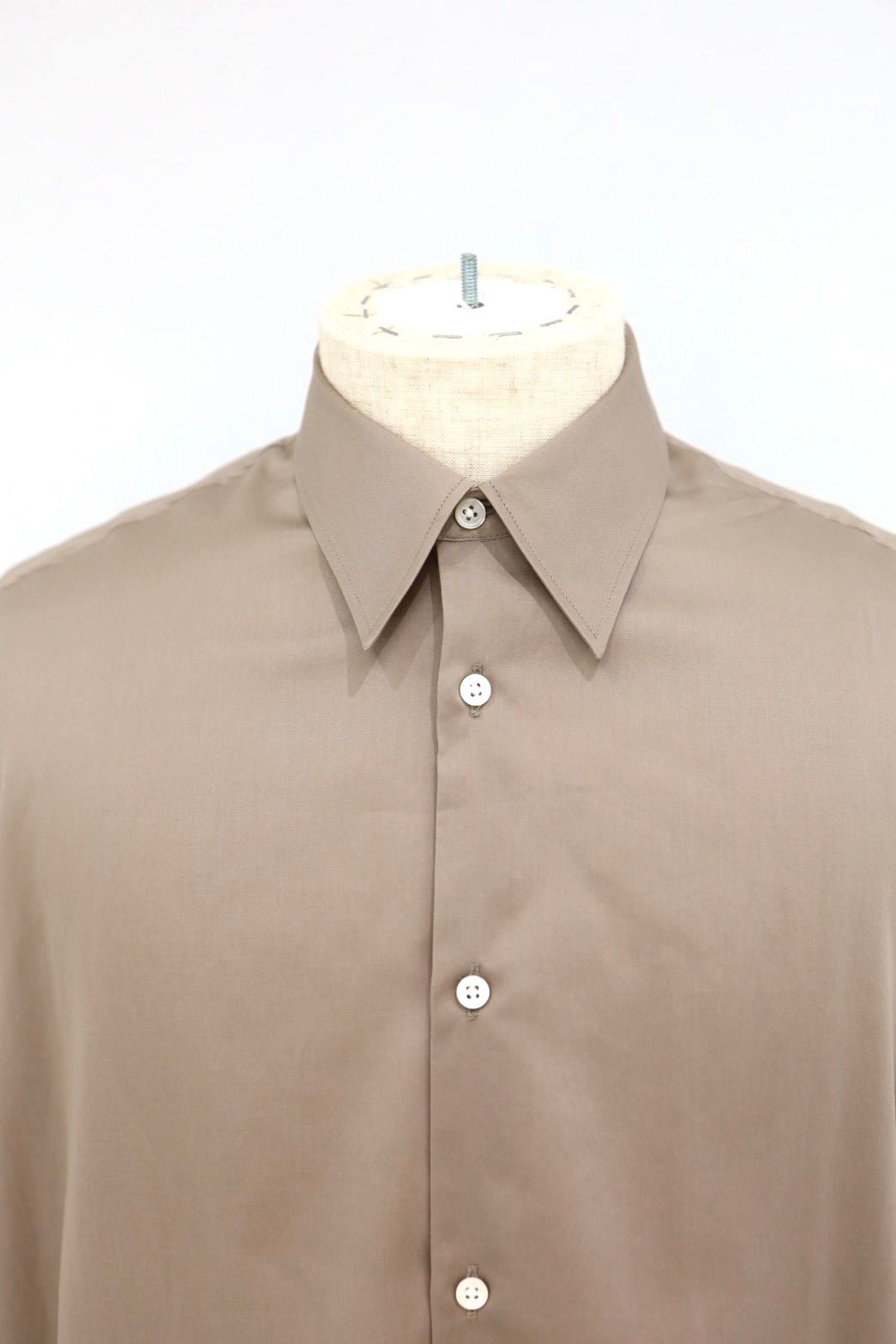 グラフペーパー Women's 26SS  Silicon Poplin Deep Slit Regular Collar Shirt(GL261-50183)TAUPE☆2月28日(土)発売！